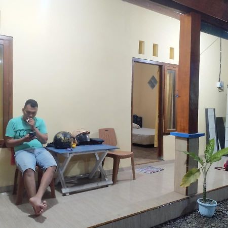 Ijen Traveller Homestay Giri  المظهر الخارجي الصورة